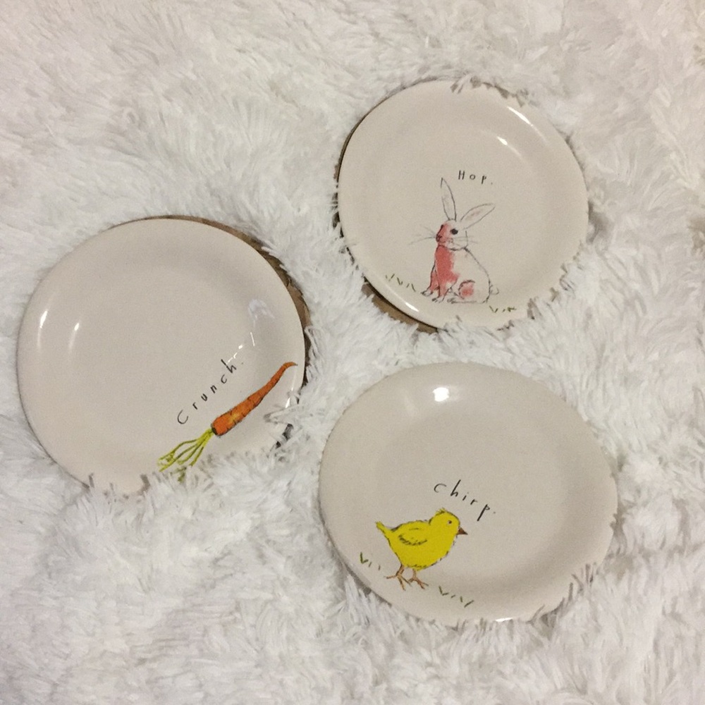 3 small plates by rae dunn
